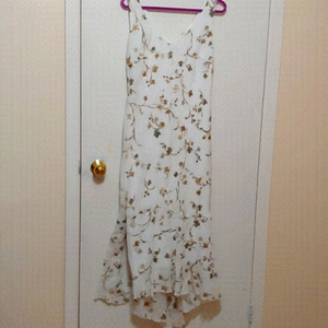 REITMANS White Floral Dress sz 11